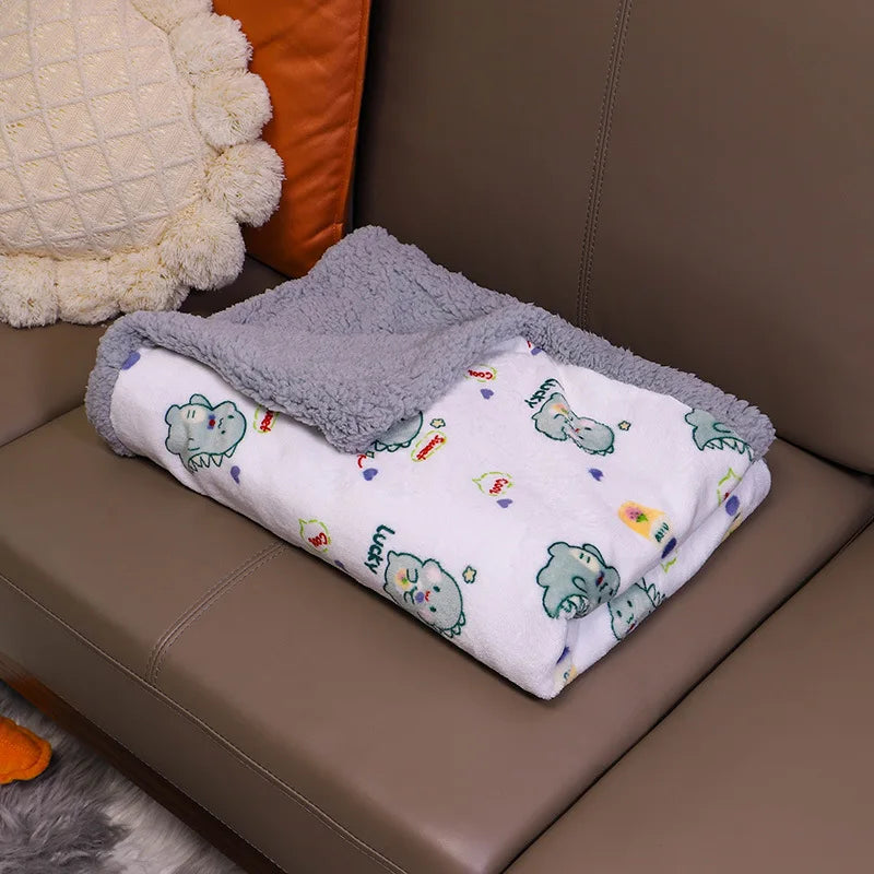 Dog Blanket Double Layer Thickened Quilt Cushion Plush Pet Blanket Sofa Dog Beds Mats Pet Products Home Carpet Doormat