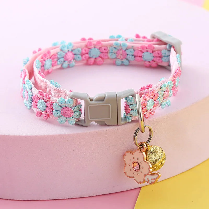 Cat and puppy necklaces Rainbow colored flower kitty collar with bells Adjustable strap Colorful lace kitty collar Dog accessory